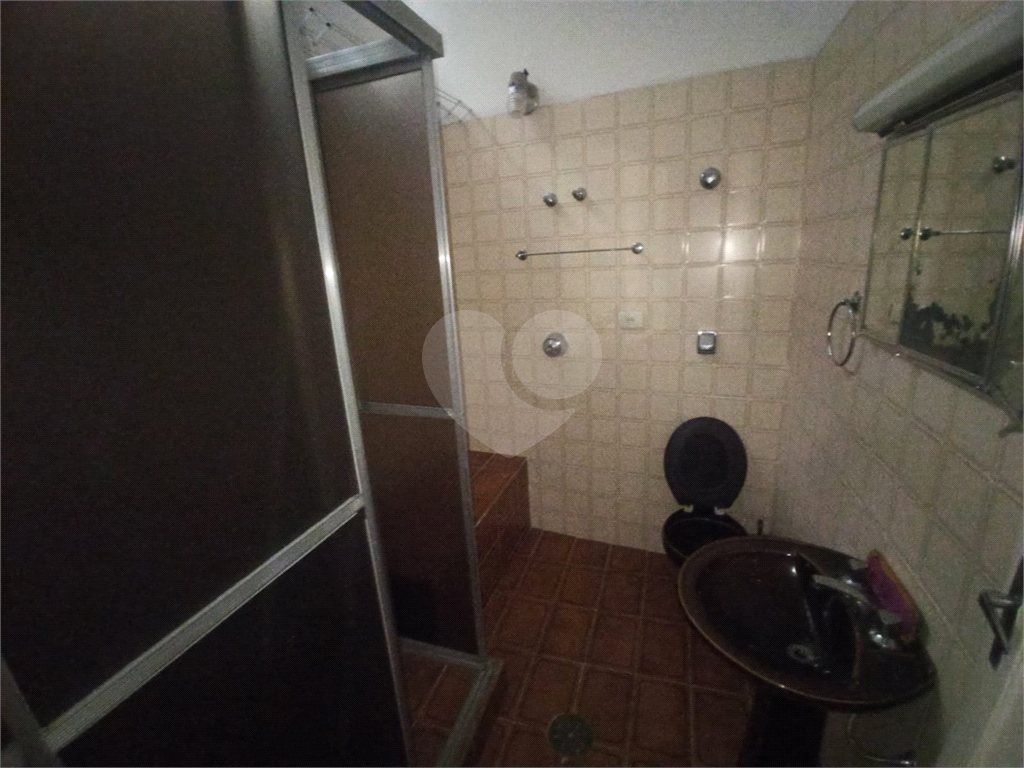 Sobrado, disponível para locação, com 2 dorms, 1 vaga, edícula - Santa Teresinha
