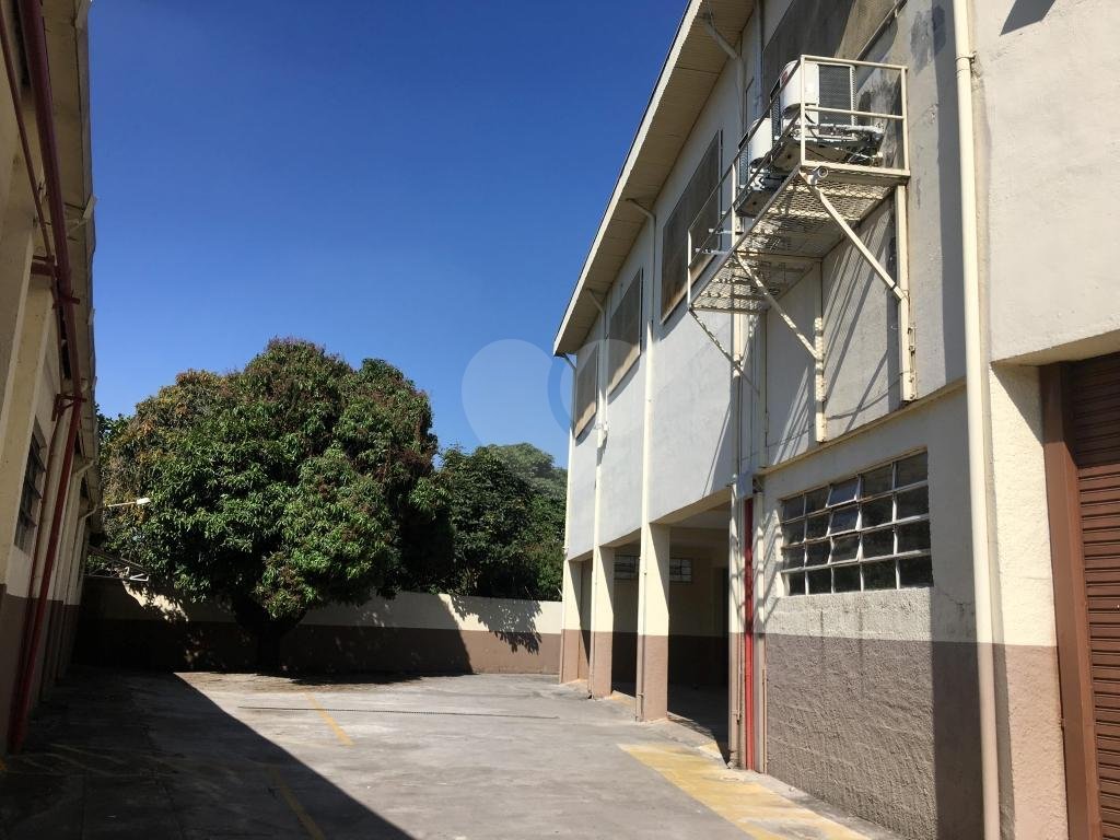 Prédio Inteiro à venda e aluguel, 2848m² - Foto 2