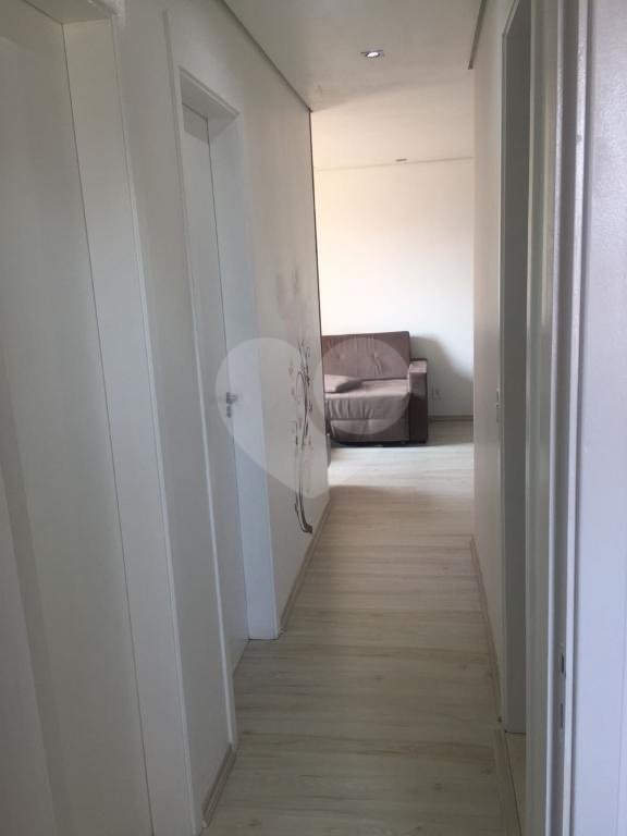 APARTAMENTO em VILA VENDITTI