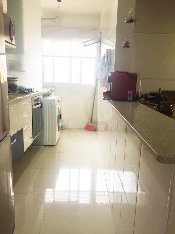 APARTAMENTO em VILA VENDITTI