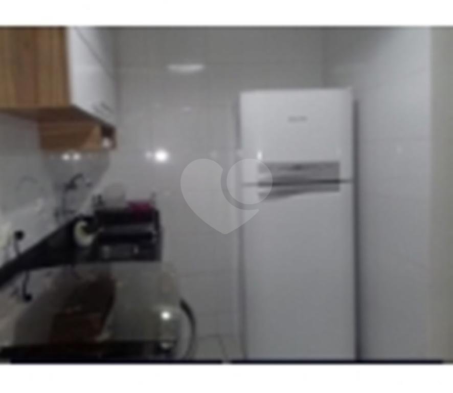APARTAMENTO em VILA TUPI