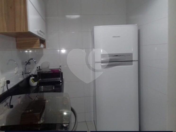 APARTAMENTO em VILA TUPI