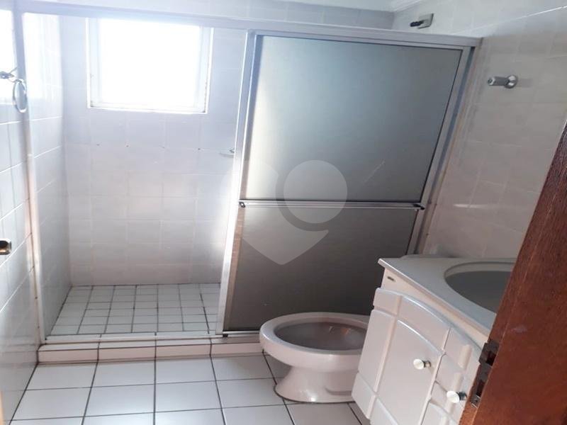 Apartamento à venda com 2 quartos, 62m² - Foto 18