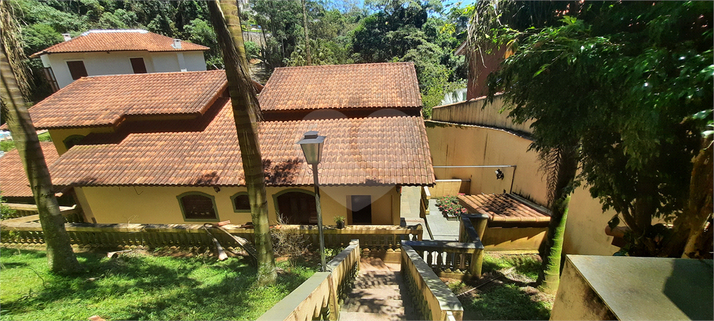 Casa de Condomínio à venda com 4 quartos, 292m² - Foto 32