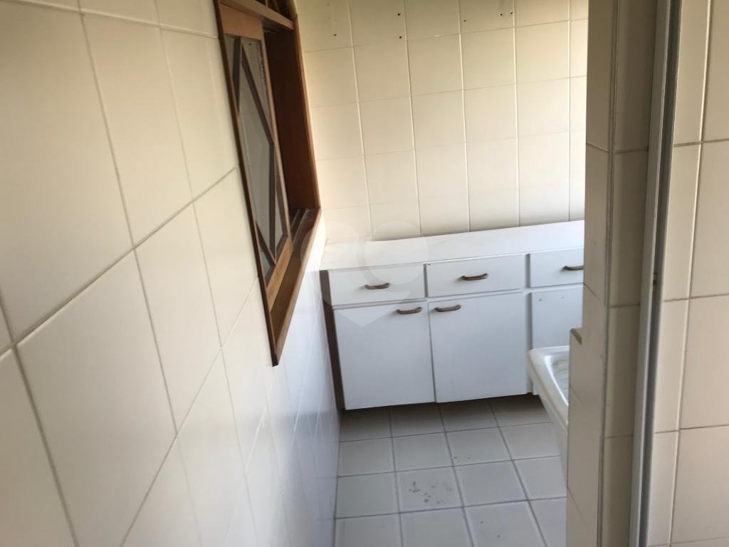 Apartamento à venda com 2 quartos, 64m² - Foto 18