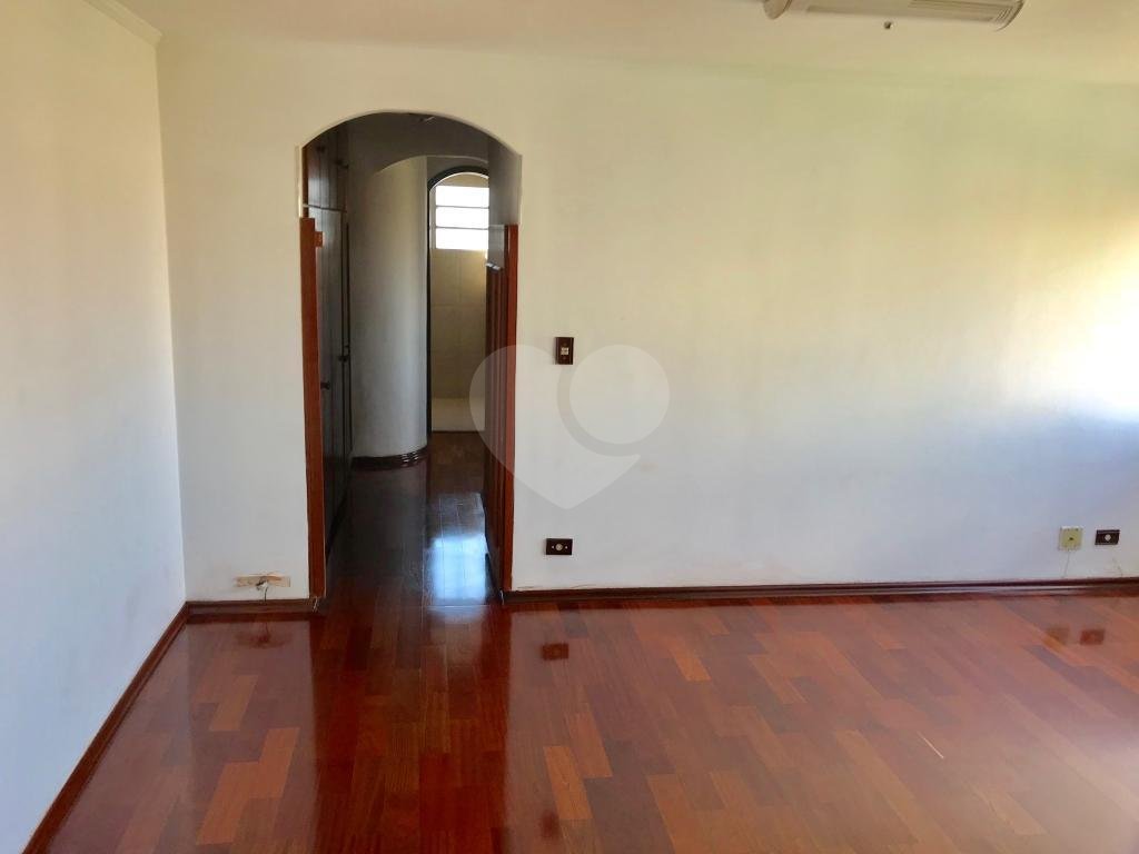 Apartamento à venda com 2 quartos, 64m² - Foto 6