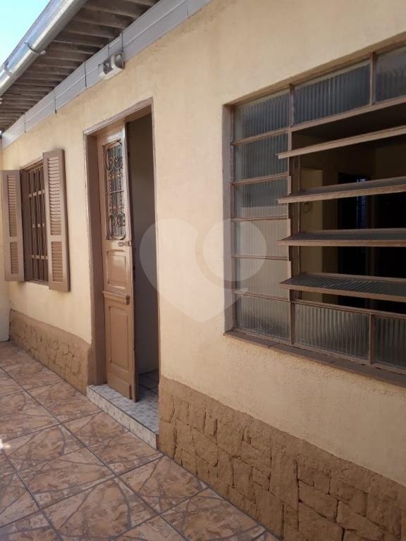 Casa na Vila Medeiros 3 moradias