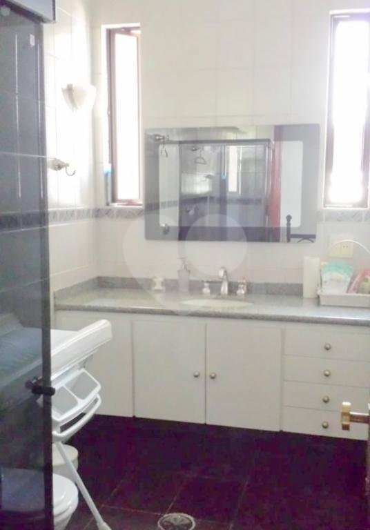 Casa com 3 dorm, 2 suítes, área gourmet, 4 vagas na Mooca