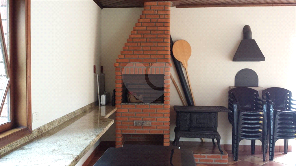 Casa com 3 dorm, 2 suítes, área gourmet, 4 vagas na Mooca