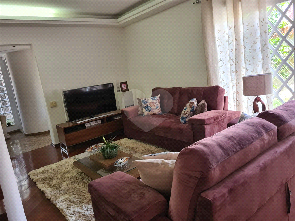 Casa com 3 dorm, 2 suítes, área gourmet, 4 vagas na Mooca