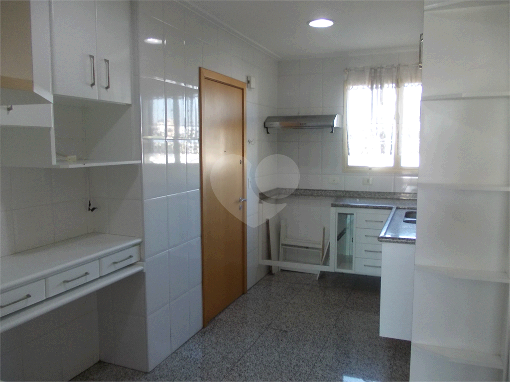 LINDO APARTAMENTO JARDIM SÃO PAULO, SENDO 3 DORMITÓRIOS, 3 SUITES, 4 VAGAS, ESTUDA PERMUTA!,