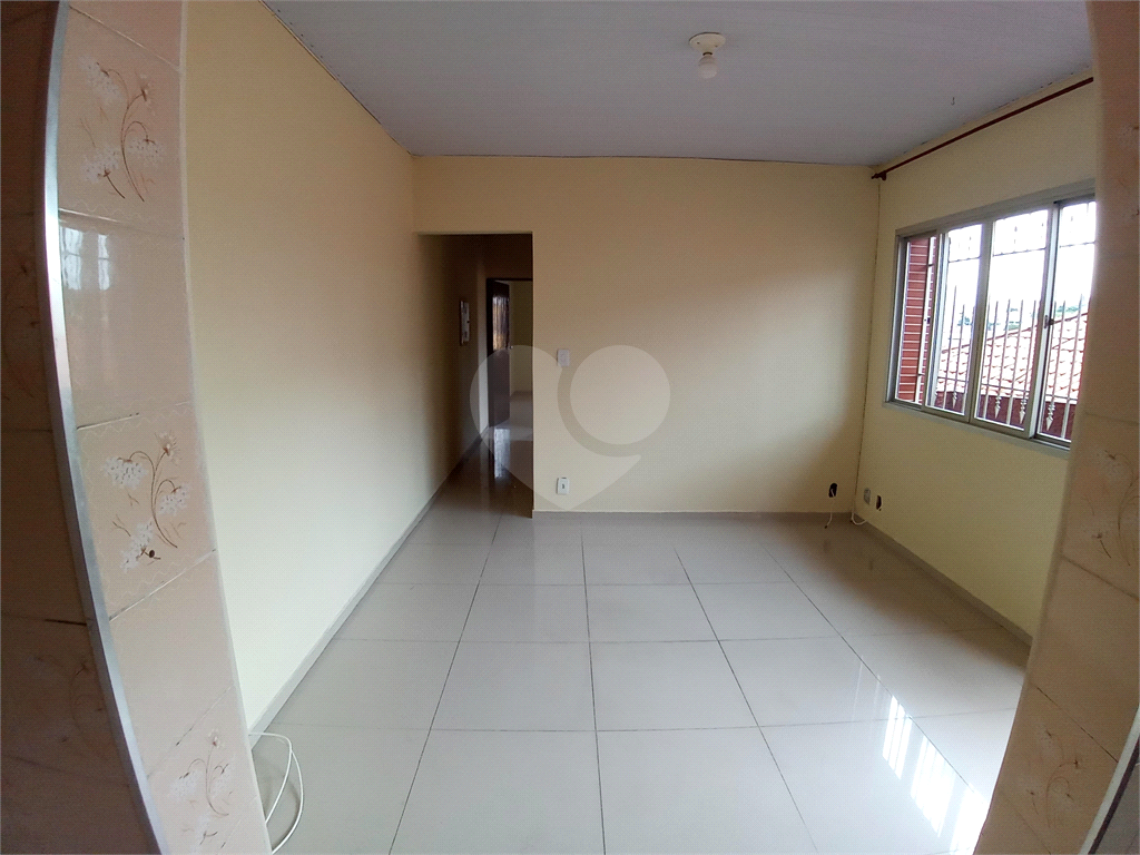 Sobrado à venda com 2 quartos, 133m² - Foto 4