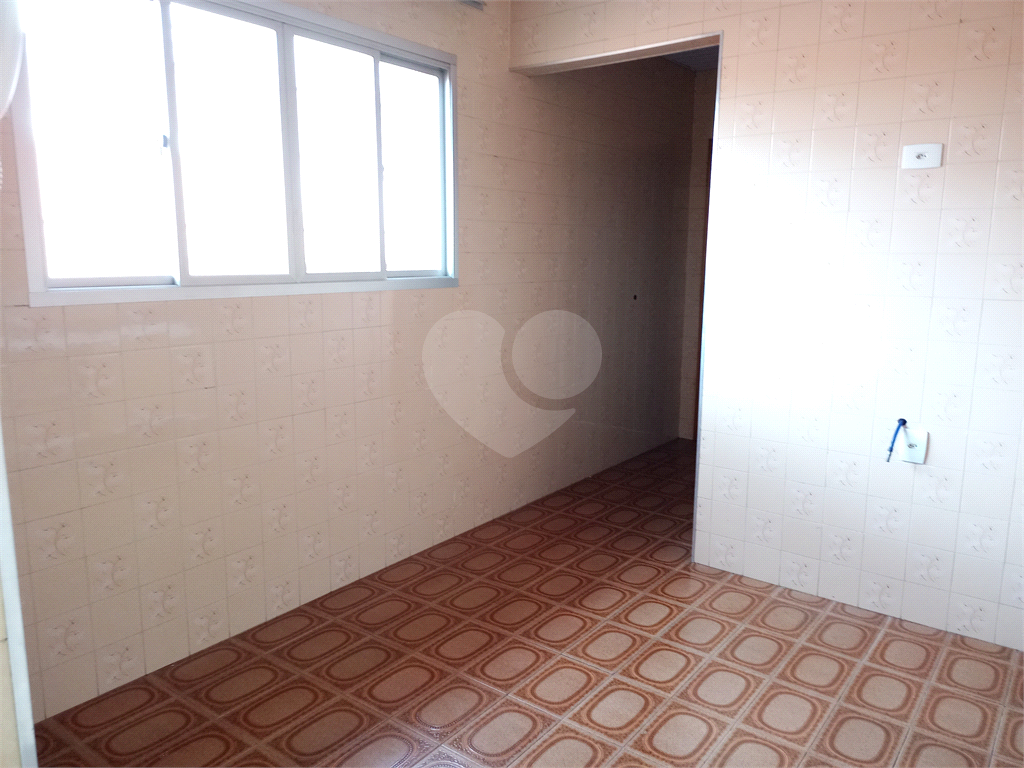 Sobrado à venda com 2 quartos, 133m² - Foto 14