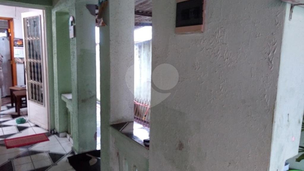 Ótima Casa térrea na Vila Dom Pedro com 2 casas