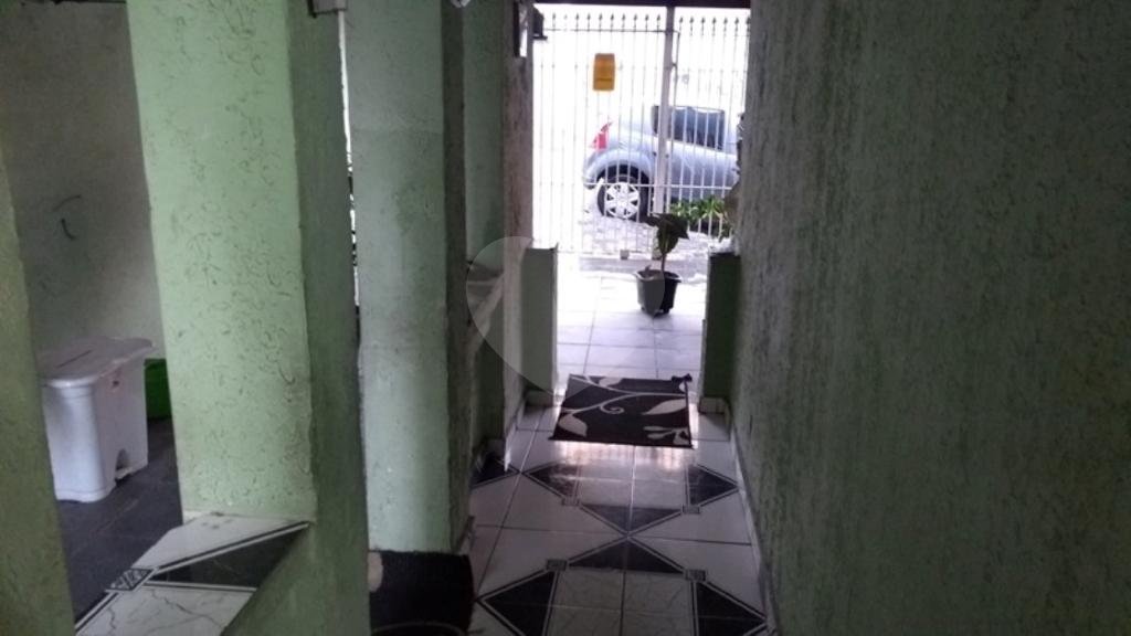 Ótima Casa térrea na Vila Dom Pedro com 2 casas