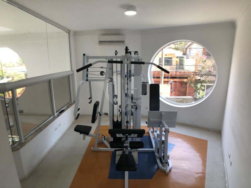 Apartamento Residencial Santa Teresinha com 160 metros