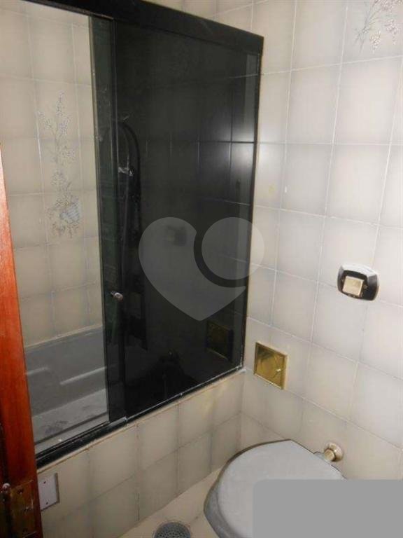 Apartamento bem localizado com 3 dormitórios sendo 1 suíte.