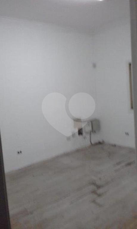 Casa à venda e aluguel com 3 quartos, 220m² - Foto 10