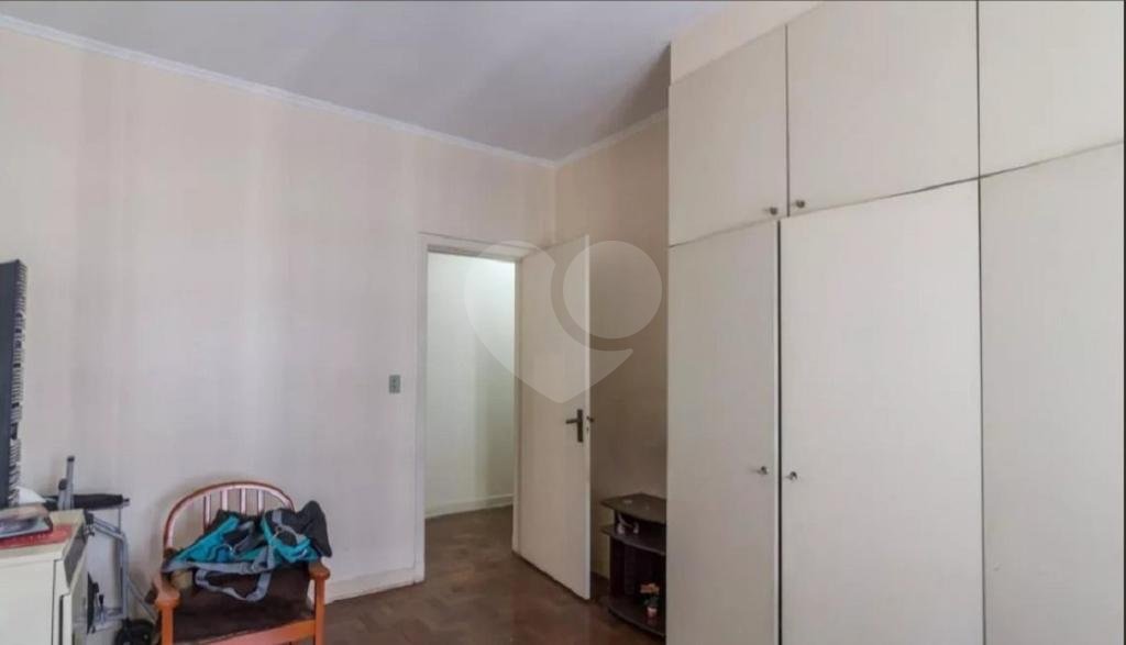 Apartamento à venda com 3 quartos, 127m² - Foto 9