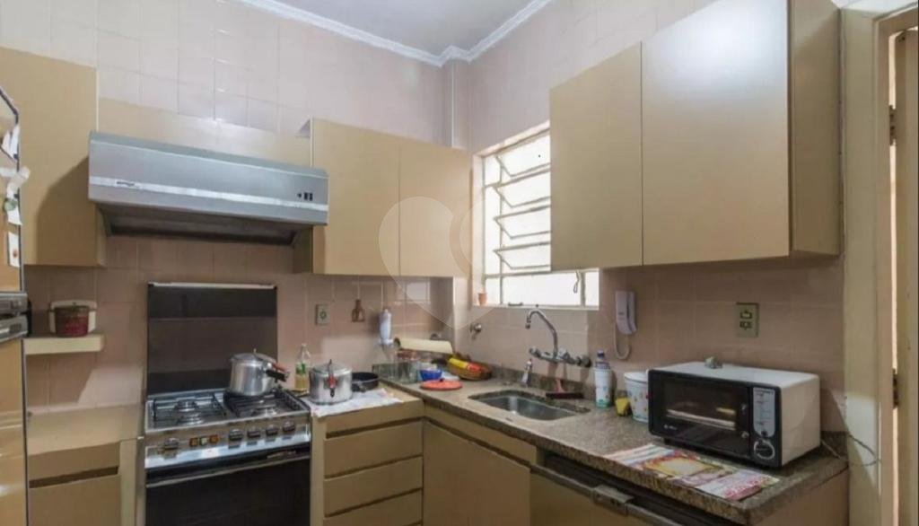 Apartamento à venda com 3 quartos, 127m² - Foto 2