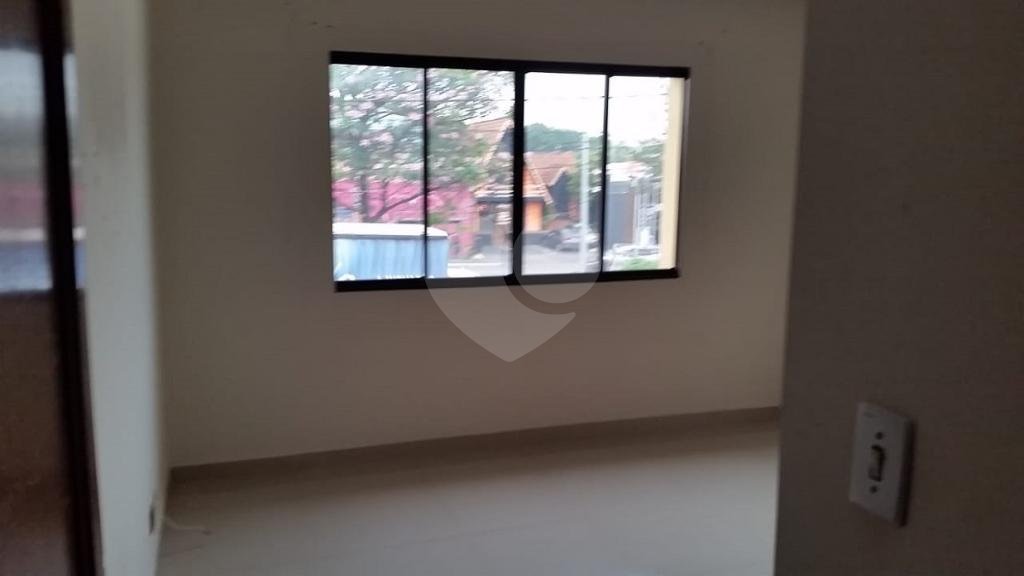 Casa à venda e aluguel com 3 quartos, 263m² - Foto 3