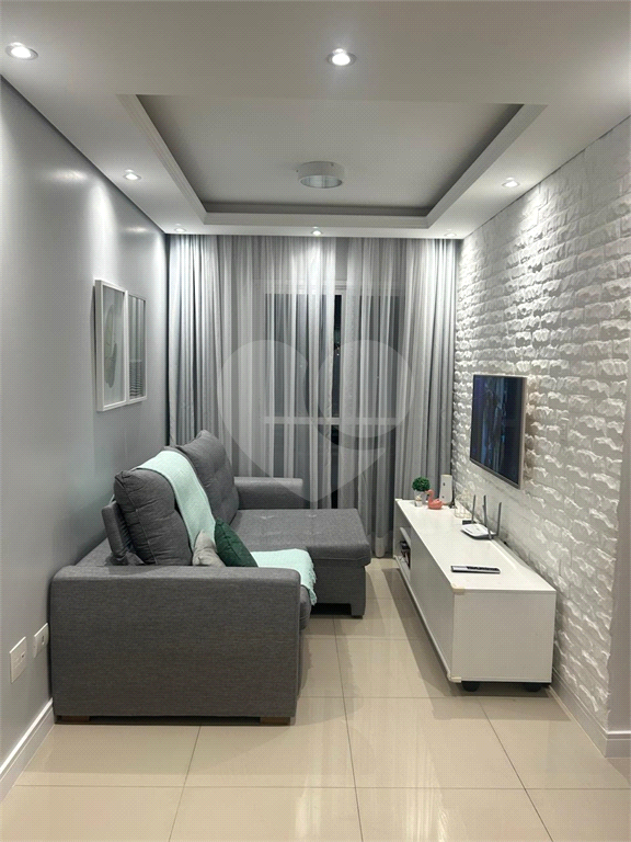 Apartamento 2 dormitórios e 1 vaga próximo a Santa Inês