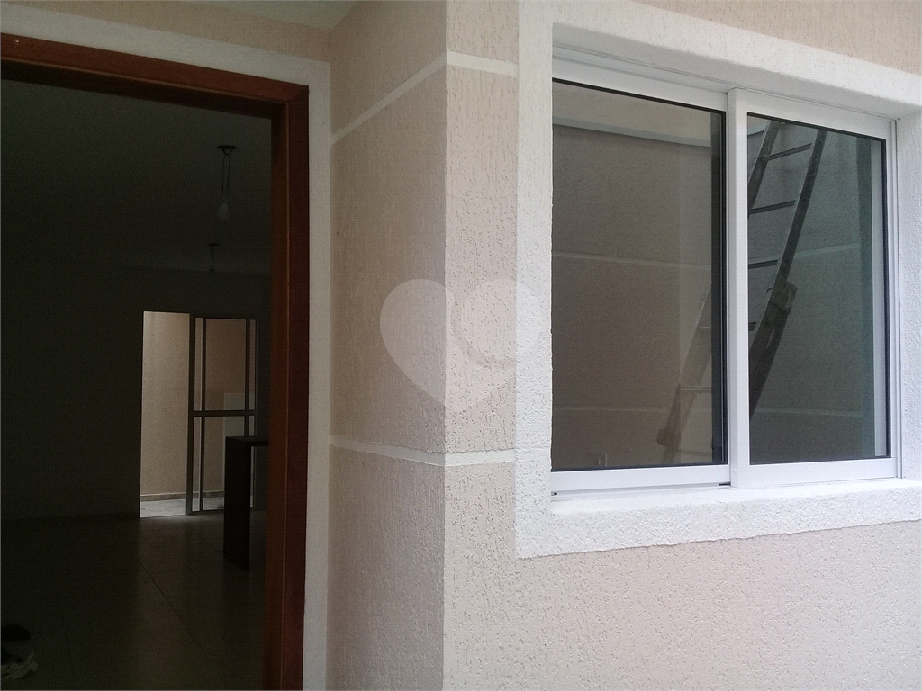 sobrados em condominio fechado limao