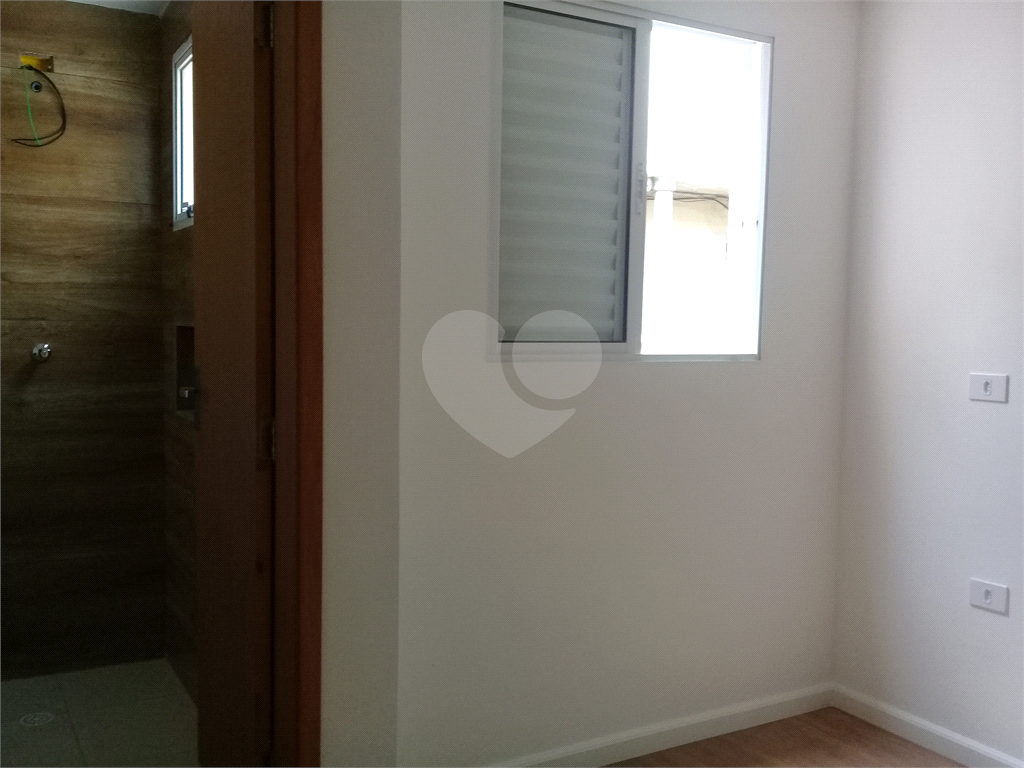 sobrados em condominio fechado limao