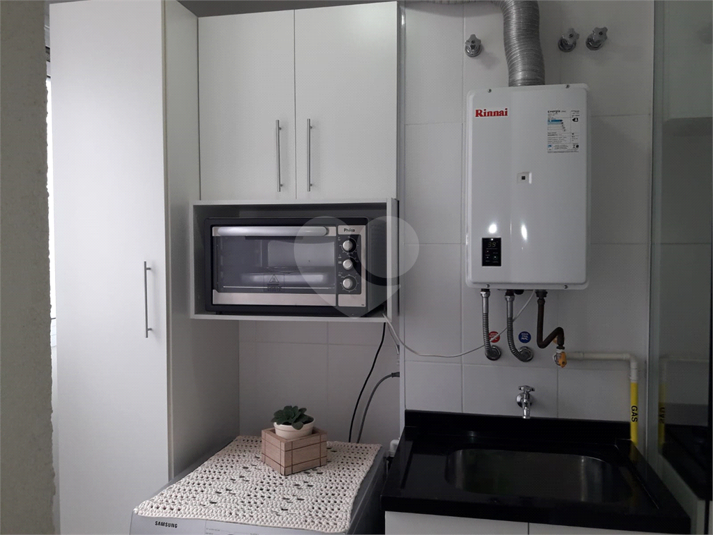 APARTAMENTO À VENDA E LOCAÇÃO COM 3 QUARTOS, 2 VAGAS, LAZER COMPLETO NA LAPA.