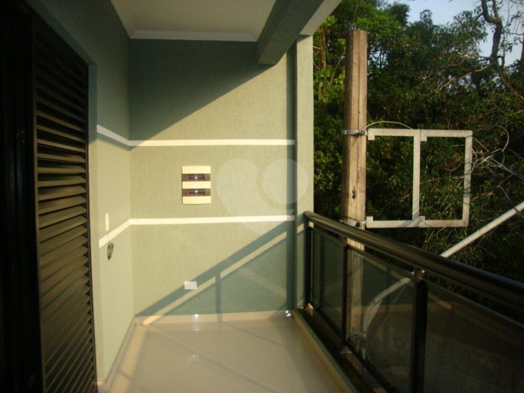 SOBRADO em ANHANGUERA
