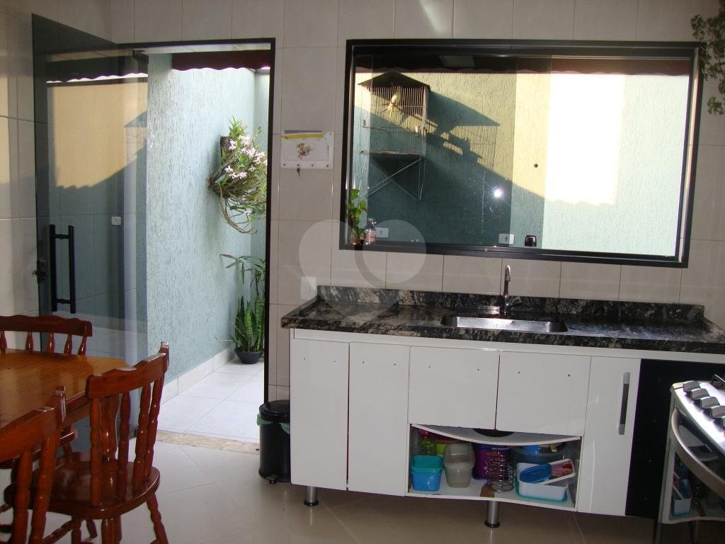 SOBRADO em ANHANGUERA