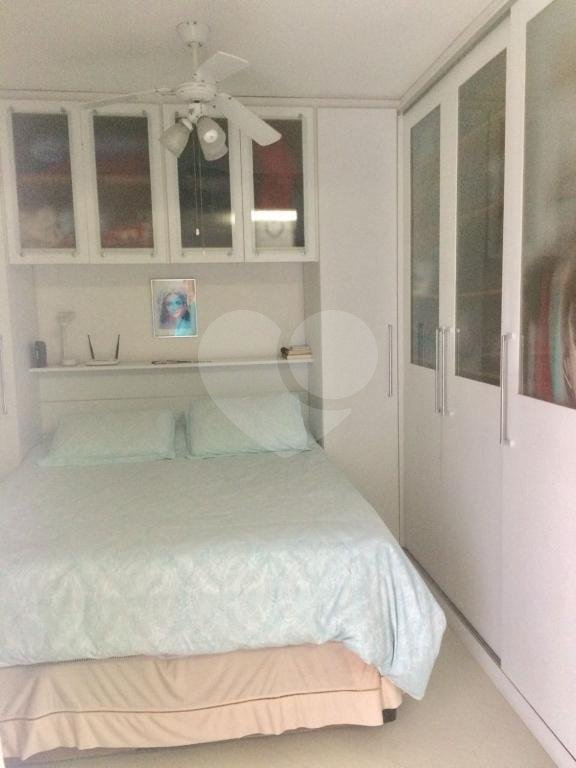 APARTAMENTO em SANTANA