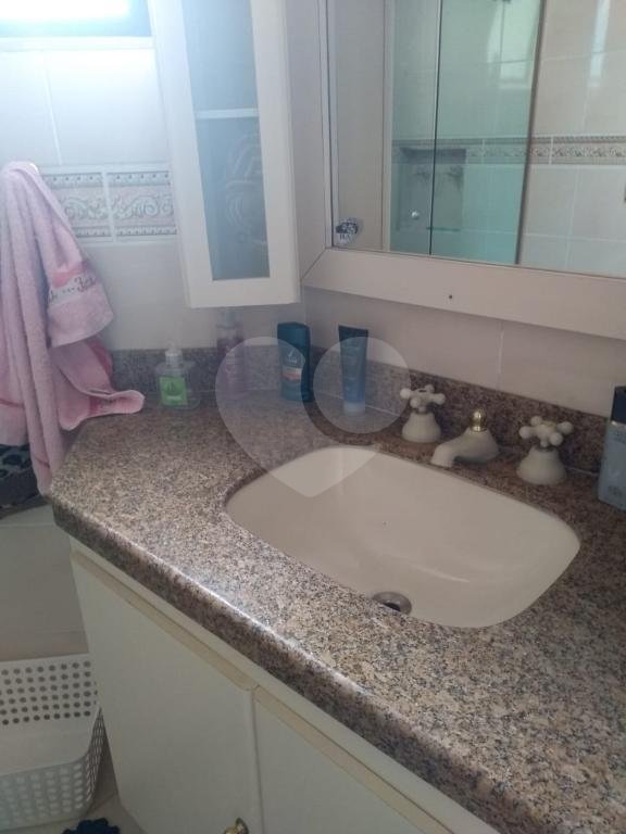 APARTAMENTO em SANTANA