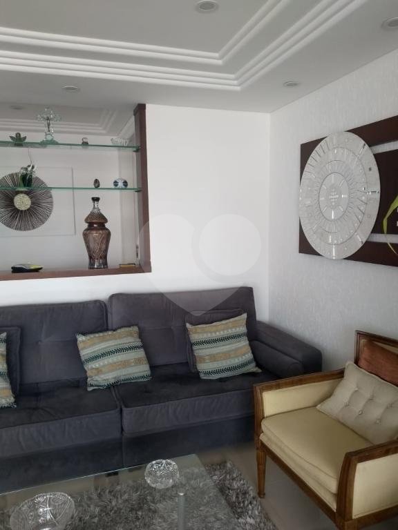 APARTAMENTO em SANTANA