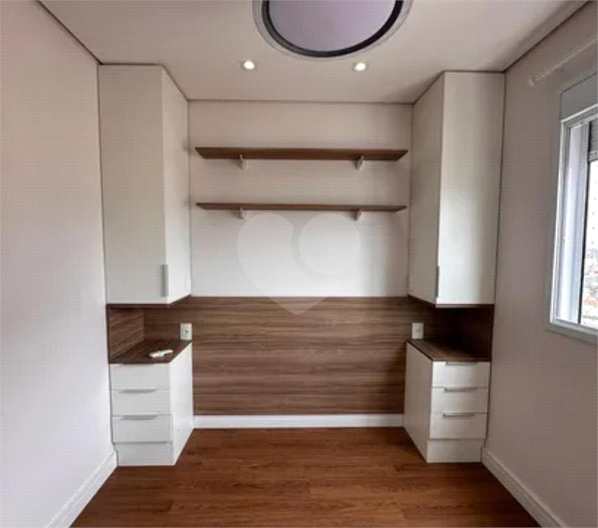 Apartamento novo em Santana, bairro nobre da Zona Norte e localização excelente e disputada.