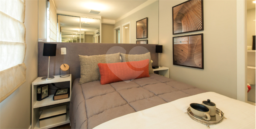 Apartamento novo em Santana, bairro nobre da Zona Norte e localização excelente e disputada.