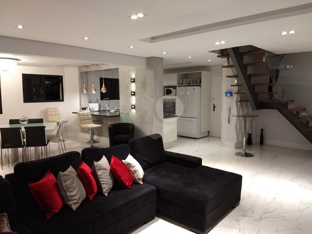 Belíssima triplex