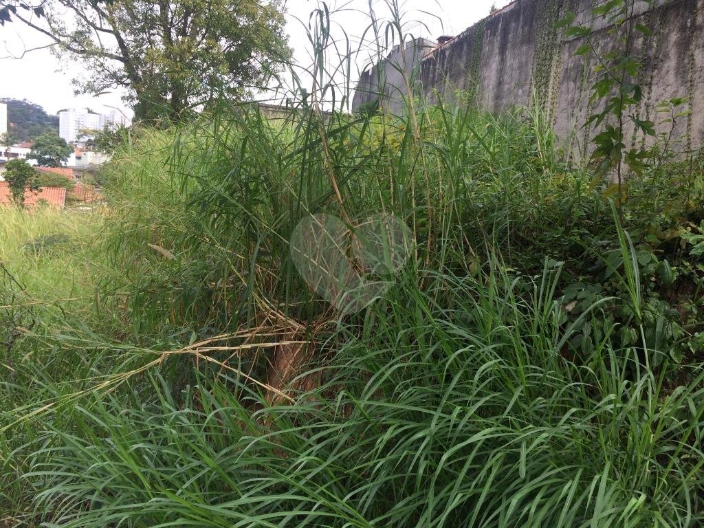 Terreno 951 m a venda no Jardim Virginia Bianca