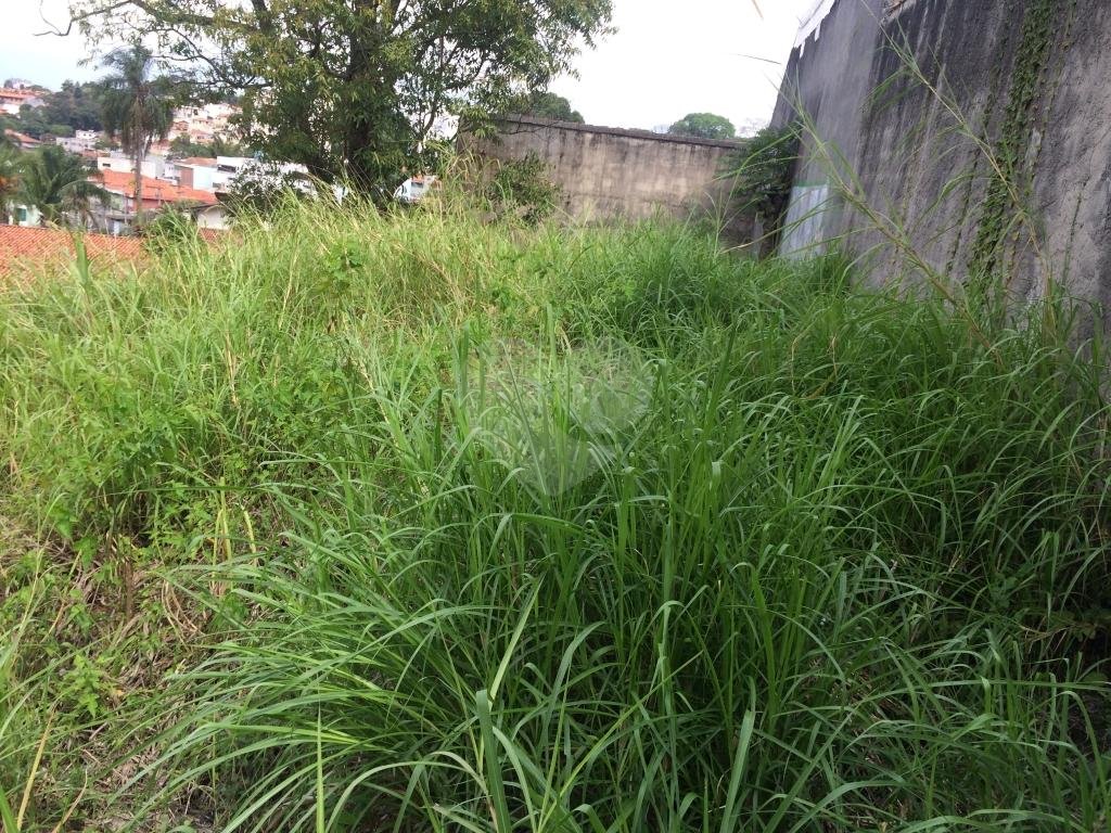 Terreno 951 m a venda no Jardim Virginia Bianca