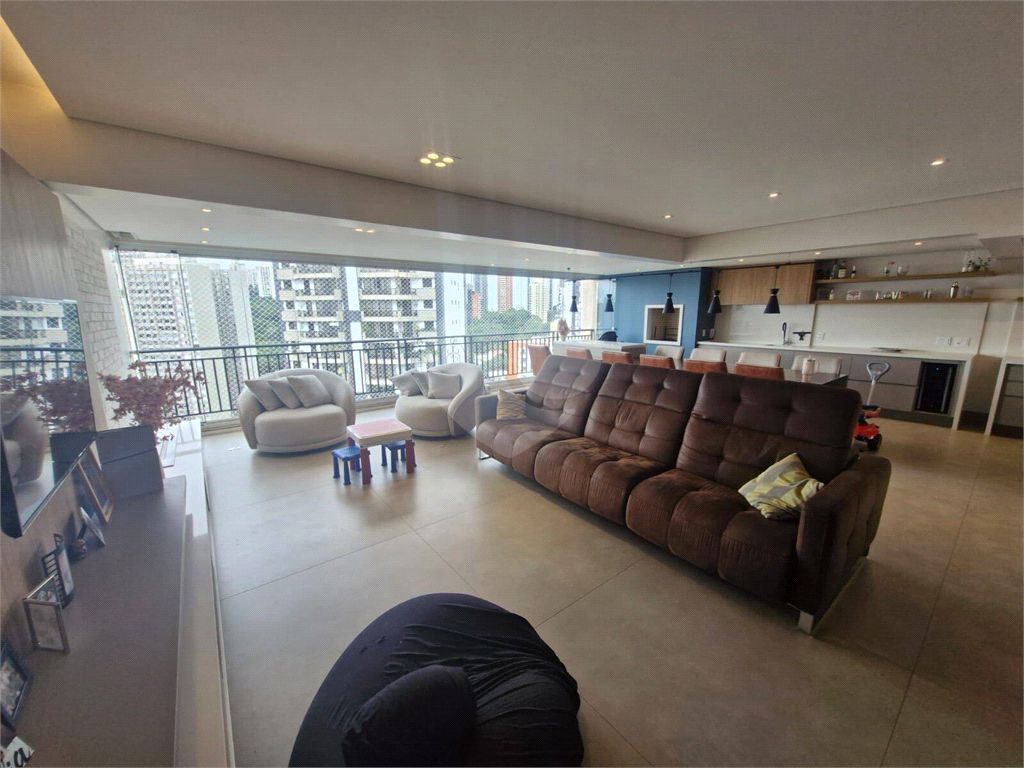 Excelente apartamento em condomínio espetacular.