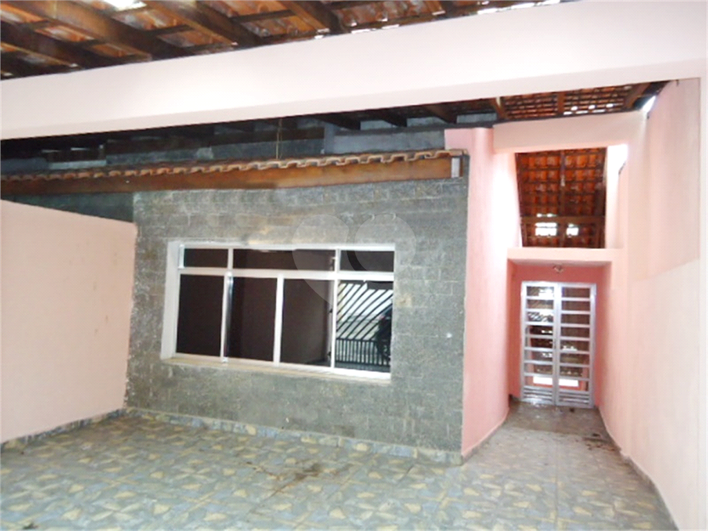 Sobrado à venda com 3 quartos, 125m² - Foto 2