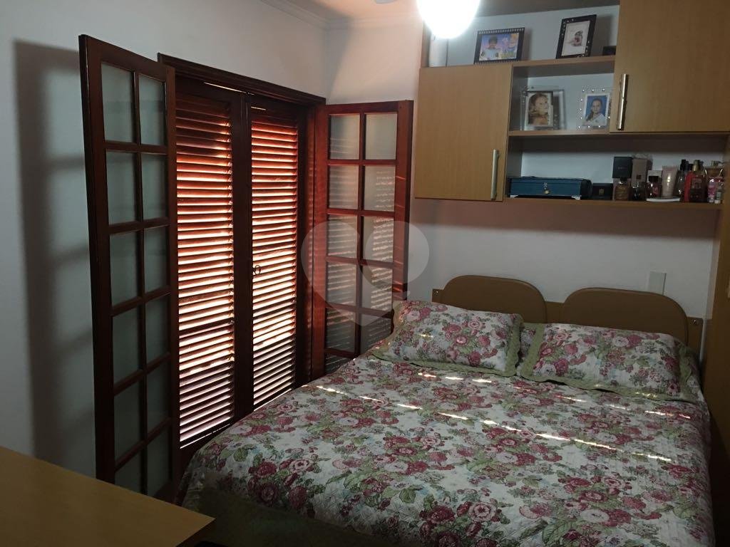 Sobrado Cond. Fechado Vila Medeiros.