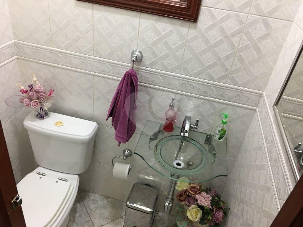 Sobrado Cond. Fechado Vila Medeiros.
