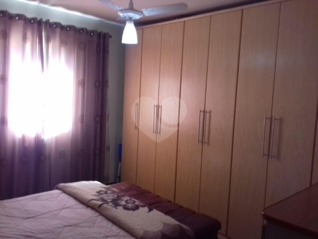 Sobrado à venda com 3 quartos, 120m² - Foto 17