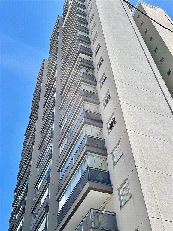 APARTAMENTO JULIO BUONO IMPECÁVEL