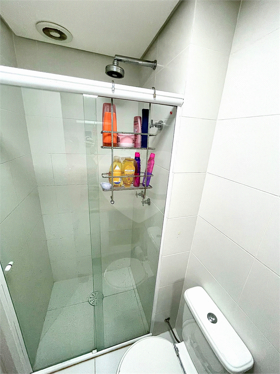APARTAMENTO JULIO BUONO IMPECÁVEL