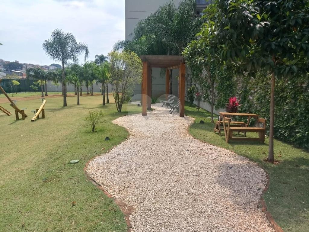 APARTAMENTO JULIO BUONO IMPECÁVEL