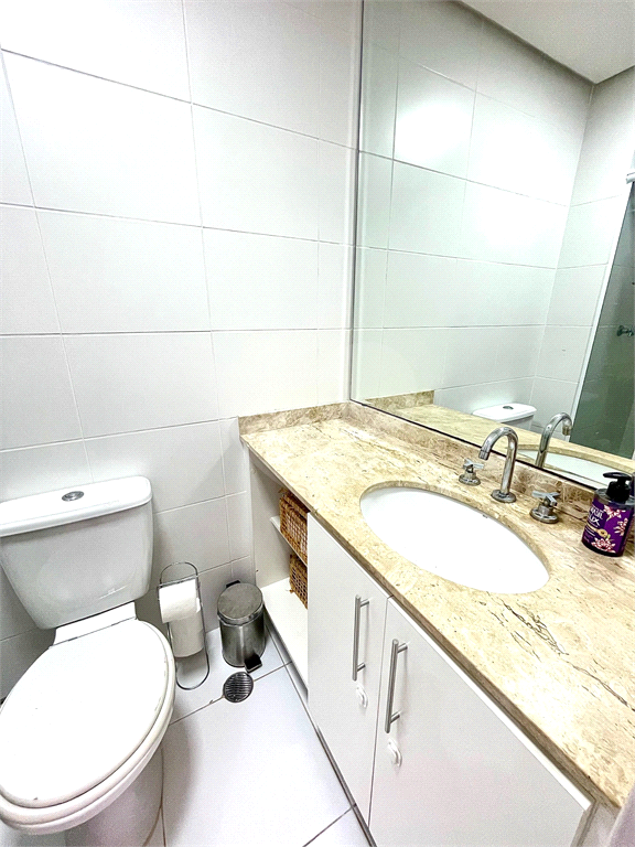 APARTAMENTO JULIO BUONO IMPECÁVEL