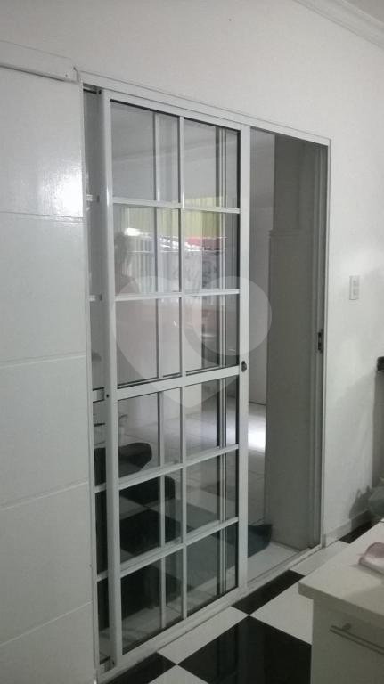 Sobrado à venda com 2 quartos, 240m² - Foto 30