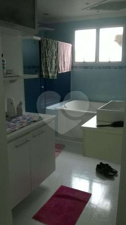 Sobrado à venda com 2 quartos, 240m² - Foto 26